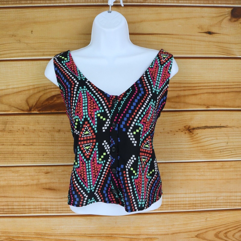 Xhileration Cropped Button Up Shirt Womens M Black Geometric Sleeveless V-Neck